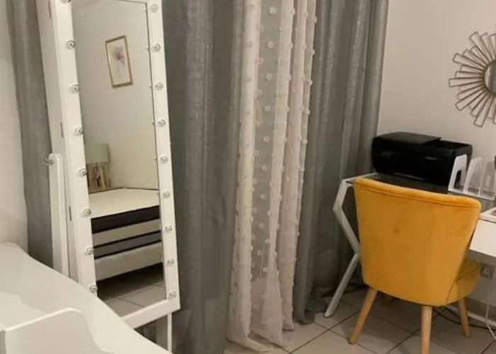 דירה M044 Marquer Joli T2 Route De Geneve אנמסה